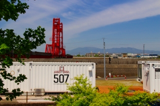 06.jpg