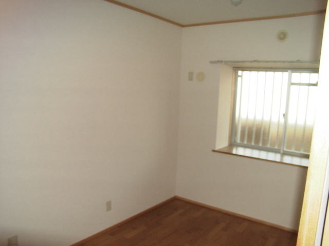 部屋（北側4畳半）
